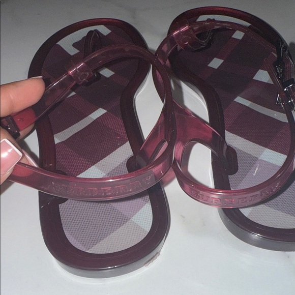 Burberry Women's Sandals in Burgundy and White - Picture 2 of 9